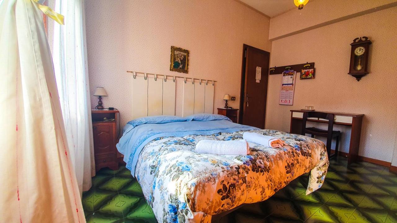 Bed And Breakfast Giuseppina Roma Exterior foto